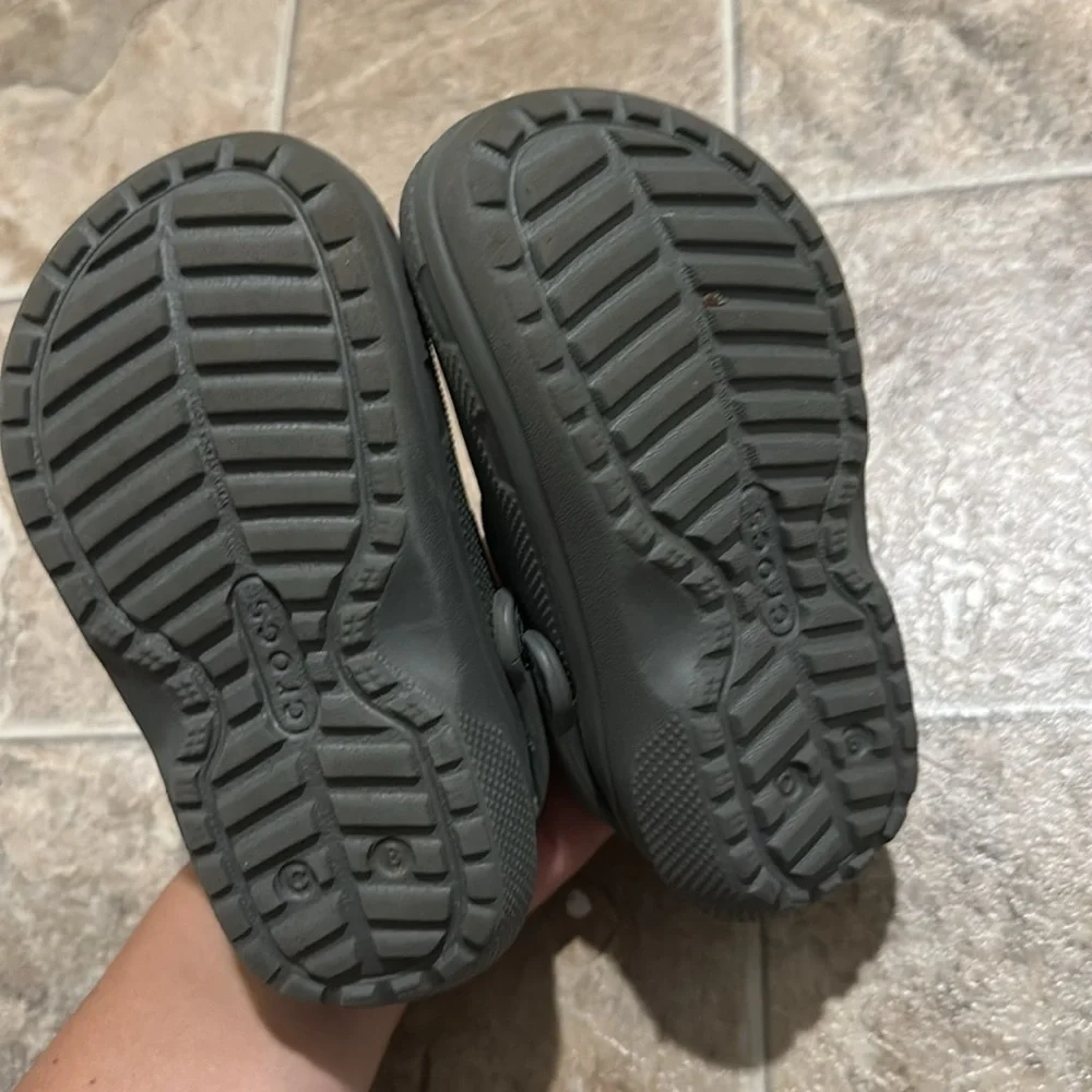 Crocs - Picture 3 of 3